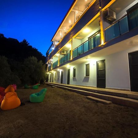 Assos Yali Butik Otel Beach Ahmetce  ภายนอก รูปภาพ